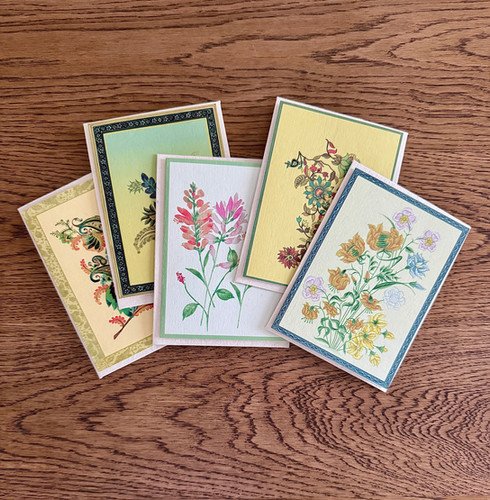 5 Blank Greeting Cards & Envelopes - Florals